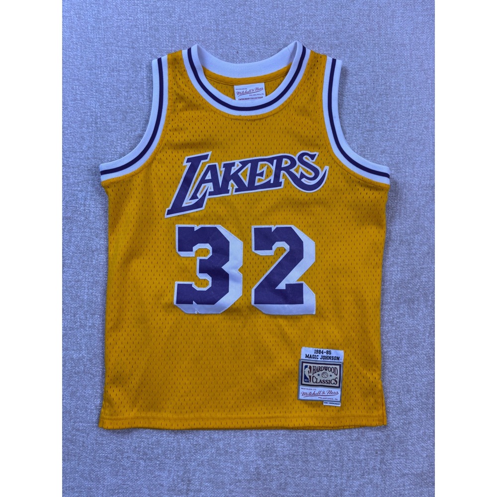 Mitchell & Ness Magic Johnson Lakers 1984-85 Swingman Jersey Kids Medium 10/12